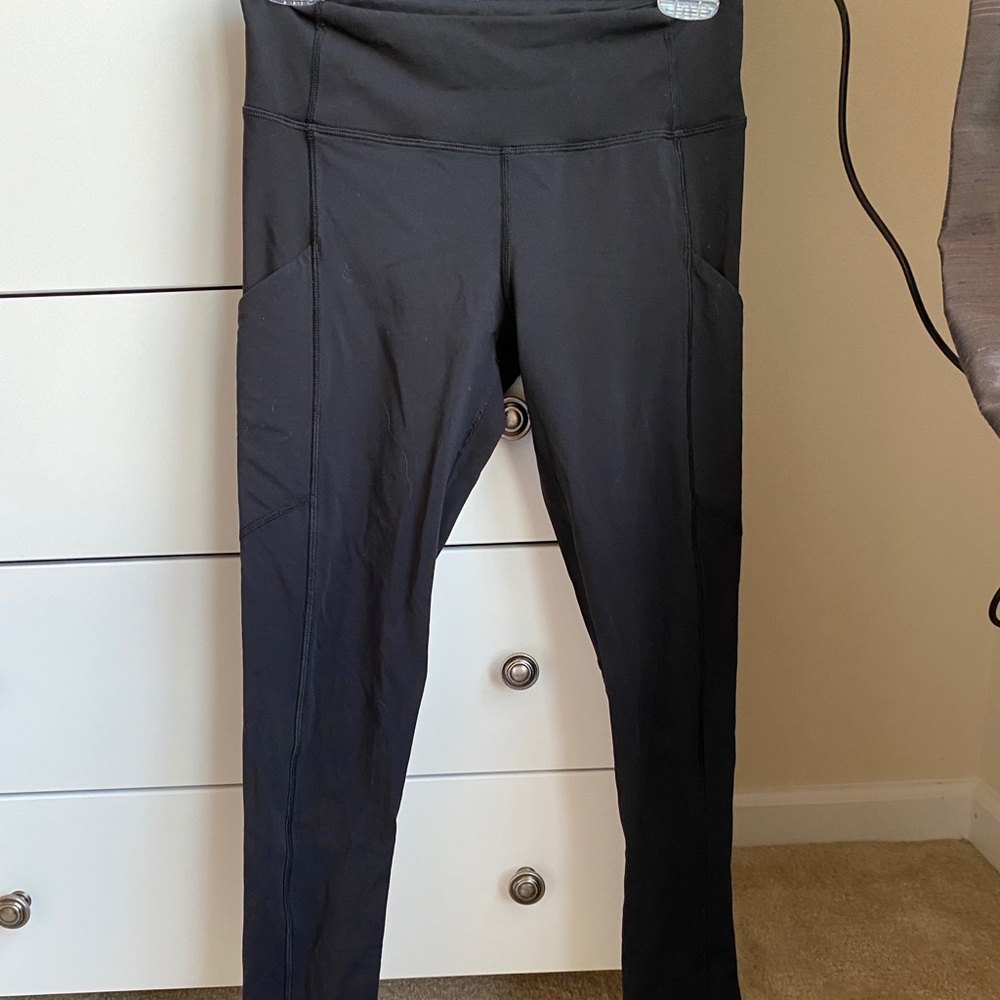 FULL LENGTH LULULEMON BLCK LEGGINGS w POCKETS 6!!